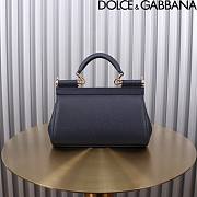 Dolce & Gabbana Small Sicily Navy Blue Handbag 18x11x6cm - 2