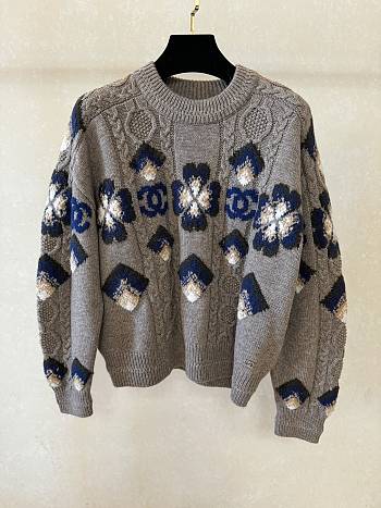Chanel Grey Sweater 02
