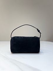 The Row 90s Small Suede Tote Black 19.5x10x8cm - 3