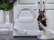 Louis Vuitton LV Capucines Mini Bag White Taurillon 21x13.6x8cm - 4
