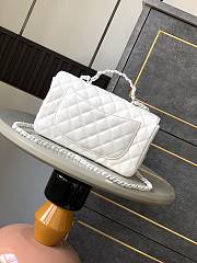 Chanel Top Handle Bag White Lambskin 23cm - 2