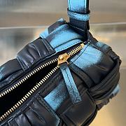 Bottega Veneta Brick Cassette Shoulder Bag 23x10.5x10cm - 3