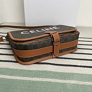 Celine Folco Triomphe Brown Bag 31x24x9cm - 3