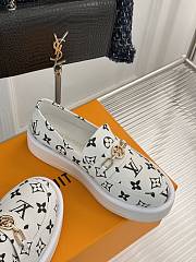 Louis Vuitton LV White Black Loafer - 4