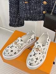 Louis Vuitton LV White Black Loafer - 2