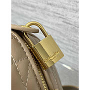 Dior Groove 25 Bag Beige Macrocannage Calfskin 25 x 19 x 16 cm - 5