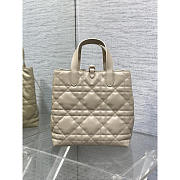 Dior Medium Toujours Vertical Tote Bag Beige 20x22x18.5cm - 3