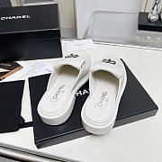 Chanel CC Logo Leather Sildes White - 4