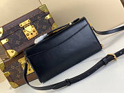 Louis Vuitton LV Wallet On Chain Capucines Black 23x12x4cm - 3