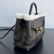 Bottega Veneta Andiamo Small Leather Shearling Top Handle Bag 25x22x10.5cm - 6
