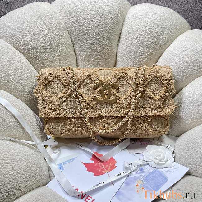 Chanel Flap Bag Crochet Beige 20x22x11cm - 1