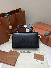 Loro Piana Extra Bag L27 Ostrich Leather Black 27x10x16cm - 3