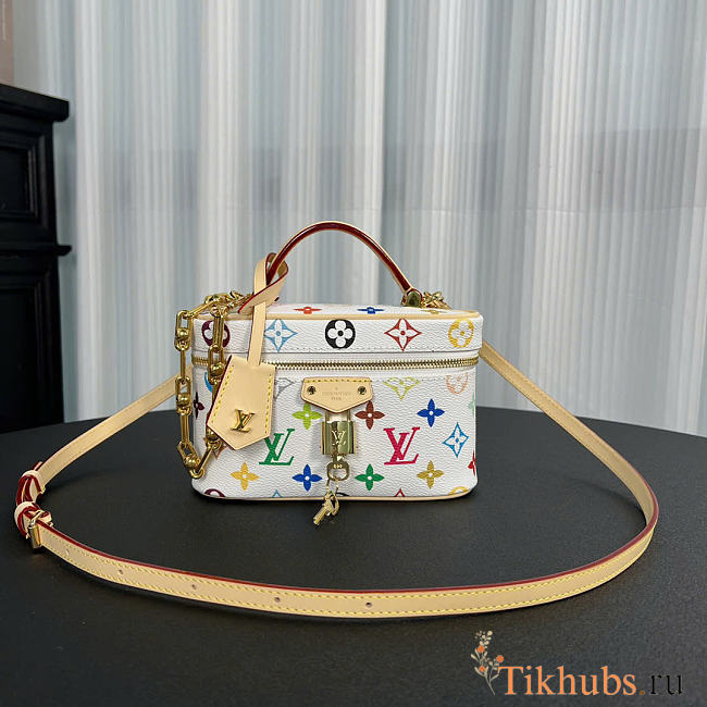 Louis Vuitton LV x TM  Vanity Chain Pouch White 19x11.5x6.5cm - 1