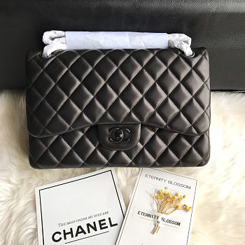 Chanel Jumbo Flap Bag Full Black Lambskin 30cm 