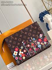 Louis Vuitton LV x TM Toiletry Pouch 25x20x5.5cm - 2