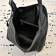 The Row Blake Hobo Bag Black 32x31x11cm - 3