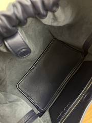 Loewe Small Squeeze Bag Lambskin Navy Blue 29x24x10.5cm - 4