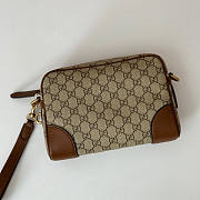 Gucci GG Emblem Small Crossbody Bag Brown 23x16.25x8cm - 5