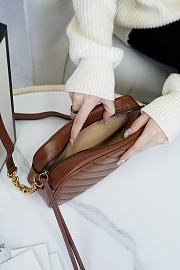 Gucci Marmont Shoulder Bag Brown 24x13x7cm - 3