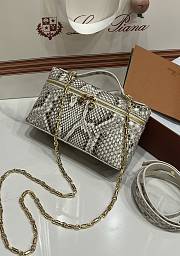 Loro Piana Extra Pocket L19 Pouch Crocodile 19x11x6.5cm - 2