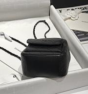 Chanel 25C Mini Backpack Black Lambskin 18x13x9cm - 5