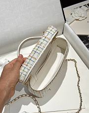 Chanel 25C Vanity Case White Tweed 17x19.5x5.5cm - 4