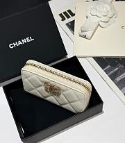 Chanel Zip Coin Purse White Caviar 11.2x7.5cm - 3