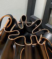 Loewe Balloon Bag Leather Bucket Black 25x18x13.5cm - 5