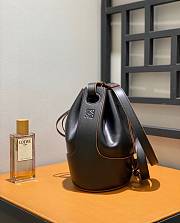 Loewe Balloon Bag Leather Bucket Black 25x18x13.5cm - 2