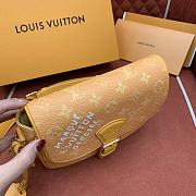 Louis Vuitton LV Montsouris Messenger Bag Yellow 20x17x7cm  - 5