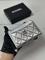 Chanel Card Holder Lambskin Silver 12x7.5x2.5cm - 2