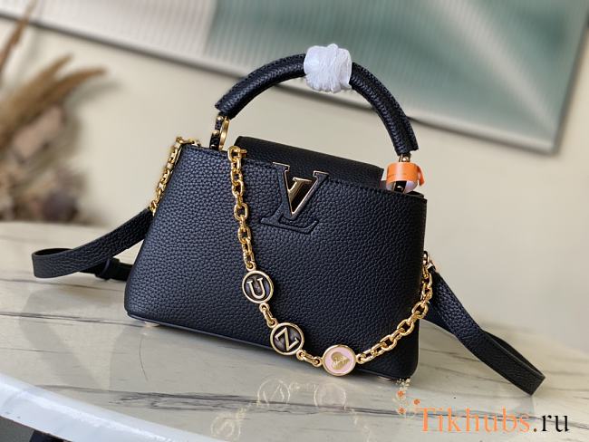 Louis Vuitton LV Capucines Black 23.5x14x8cm - 1