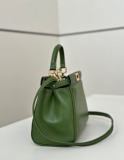 Fendi Peekaboo ISeeU Petite Bag Green 23x9x20cm - 4