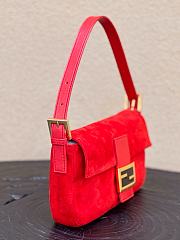 Fendi Baguette Bag Red Suede 27x15x6cm - 3