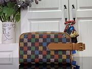 Louis Vuitton LV Locker Dopp Kit Multicolor 23x13x12cm - 2