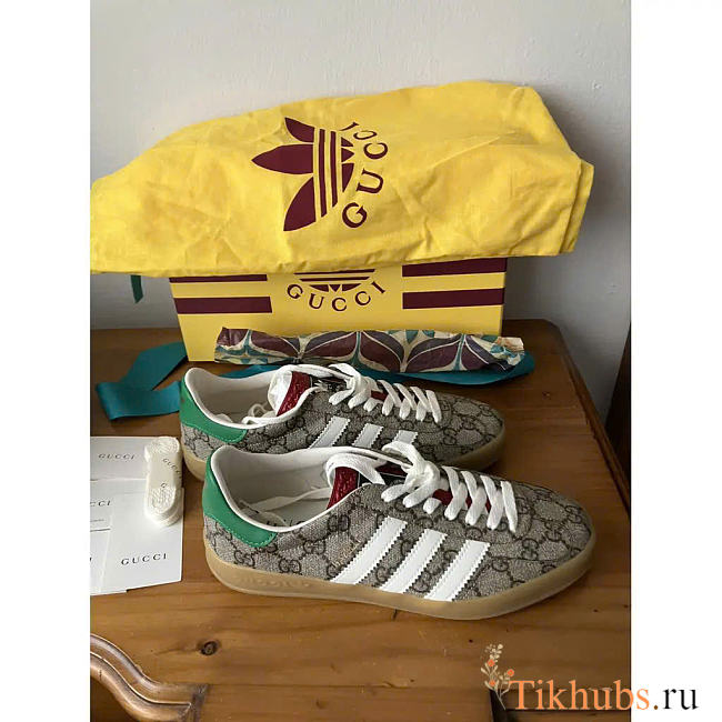 Adidas x Gucci Gazelle Beige GG Sneaker - 1