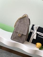 Chanel Cruise 25C Bag Grey Hobo 30x26x14cm - 2