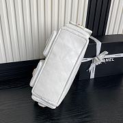 Chanel 25C Hobo Bag White Lambskin 27x35x18cm - 6