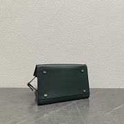 The Row Soft Margaux 10 Bag Green 26x17x20cm - 2
