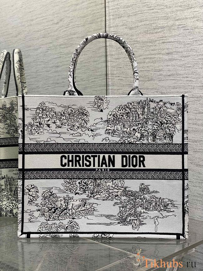 Dior Large Book Tote White Black Toile de Jouy Scotland 42x18x35cm - 1