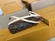 Louis Vuitton LV Pochette Bag M40712 Monogram 23.5x13.5x4cm - 2
