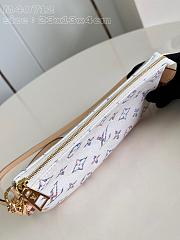 Louis Vuitton LV Pochette Accessoire White 23.5x13.5x4cm - 3