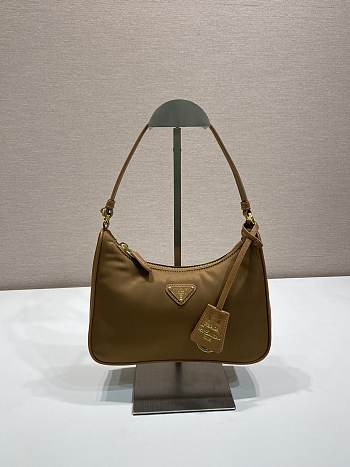 Prada Re-Edition 2005 Re-Nylon Bag Brown 22x18x6.5cm