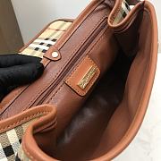 Burberry Handbag 25x20x8cm - 4