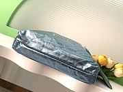Chanel 22 Handbag Blue Metallic 35x37x7cm - 5