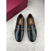 Ferragamo Men's Loafer In Black - 1
