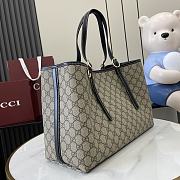 Gucci GG Emblem Medium Tote Bag Black 38x25x15cm - 4