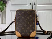 Louis Vuitton LV Monogram Shoulder Bag 20x15x10cm - 4