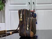 Louis Vuitton LV Monogram Shoulder Bag 20x15x10cm - 2
