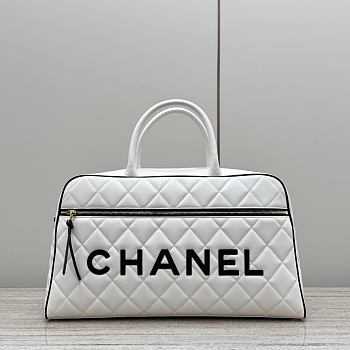 Chanel Duffle Bag White Lambskin 47x27x13cm